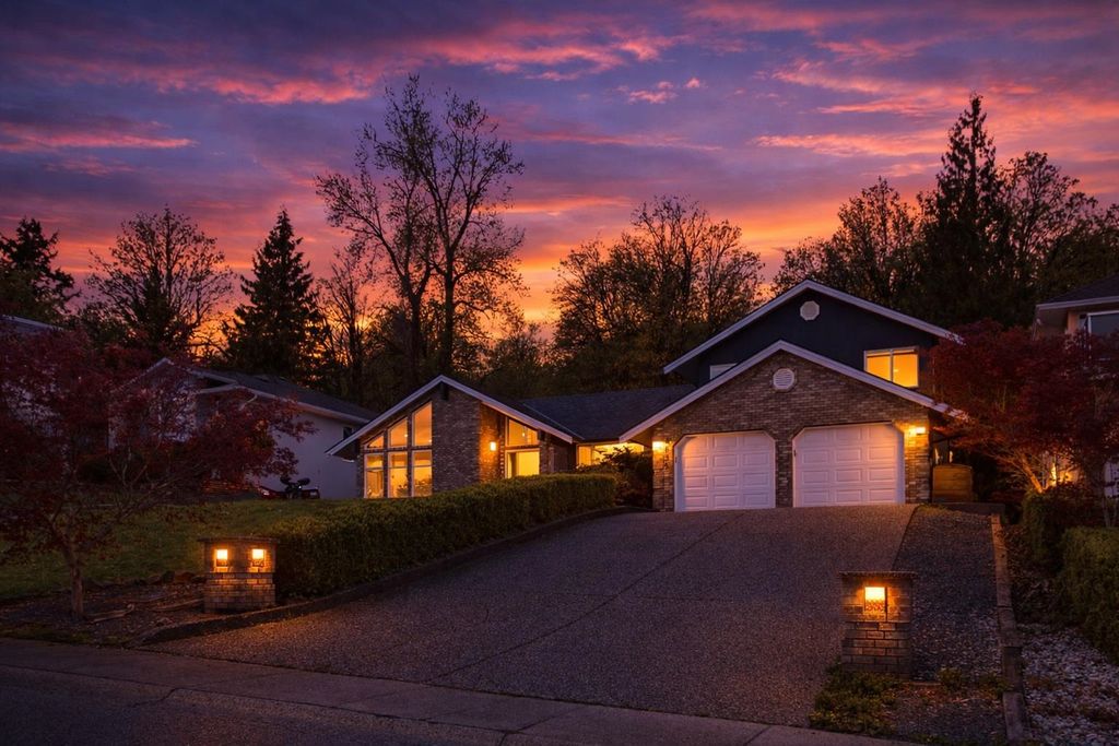 Photo of 8635 Sunrise Drive, Chilliwack, BC V2R 3H9 (MLS # R3112787)