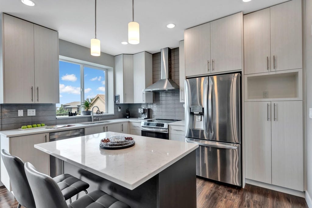 Photo of 6185 Rexford Drive, Chilliwack, BC V2R 0L3 (MLS # R3153669)