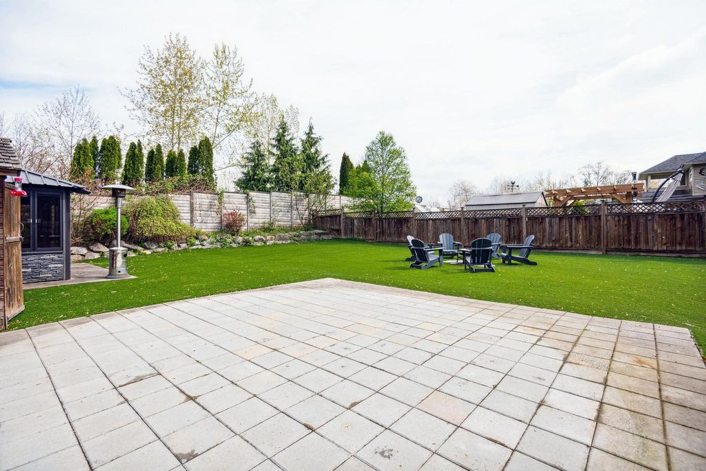 listing image 1101941133846930443