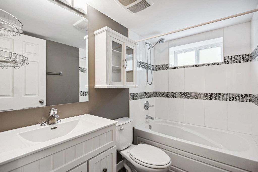listing image 1102162595764950289