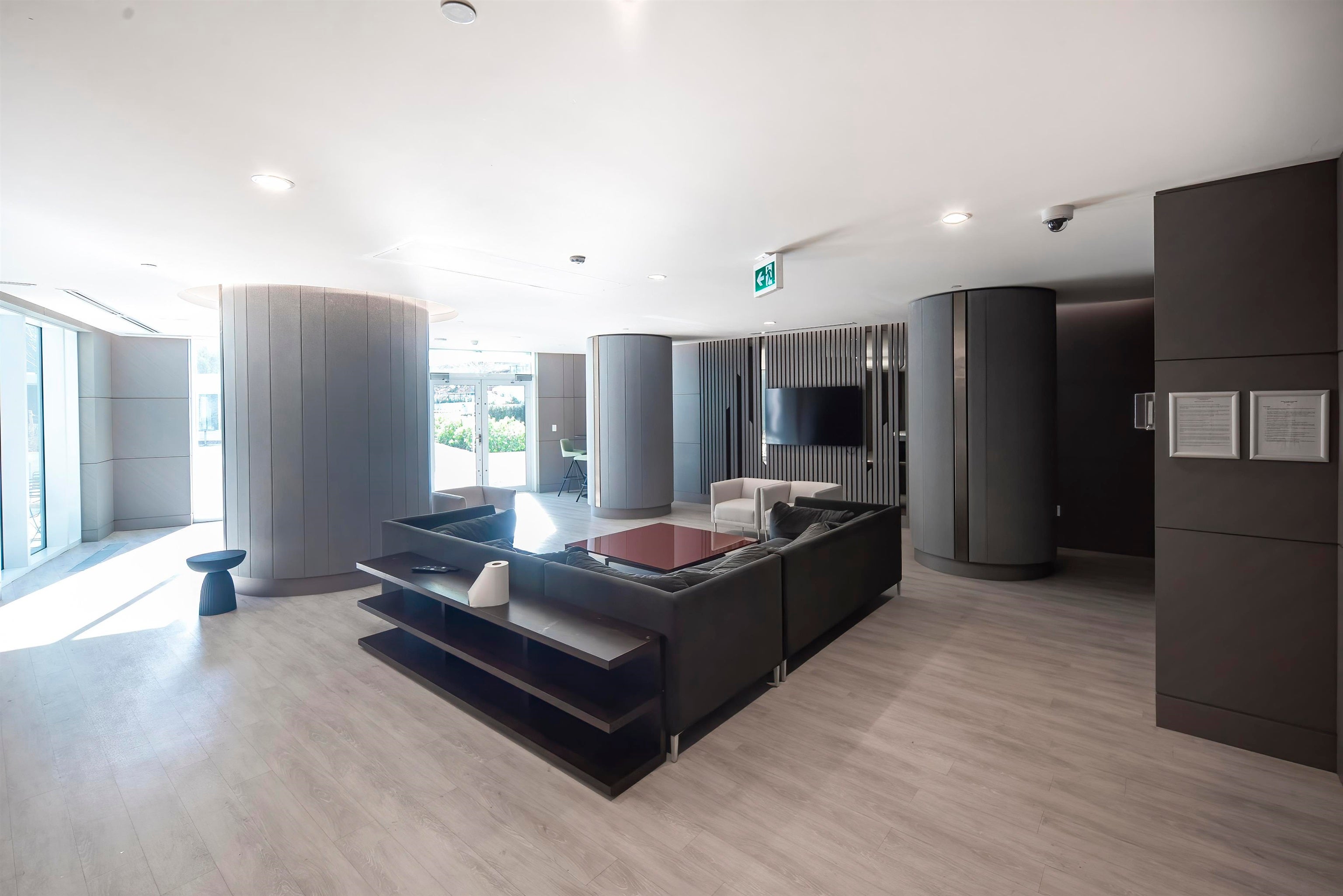 9887 Whalley Boulevard 801