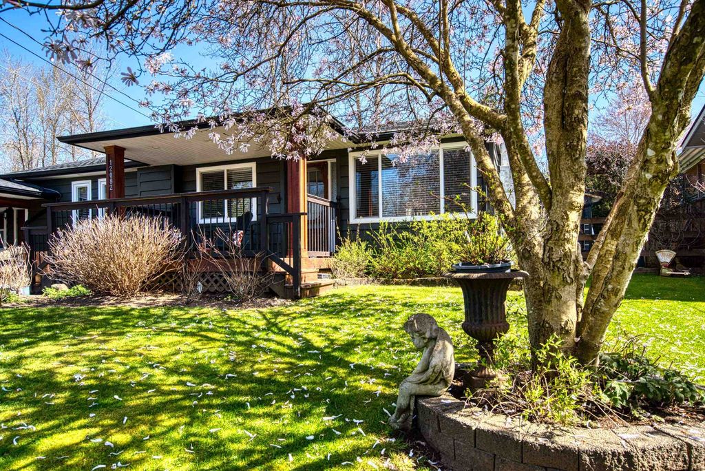 Photo of 12082 261 Street, Maple Ridge, BC V2W 2A6 (MLS # R3111161)