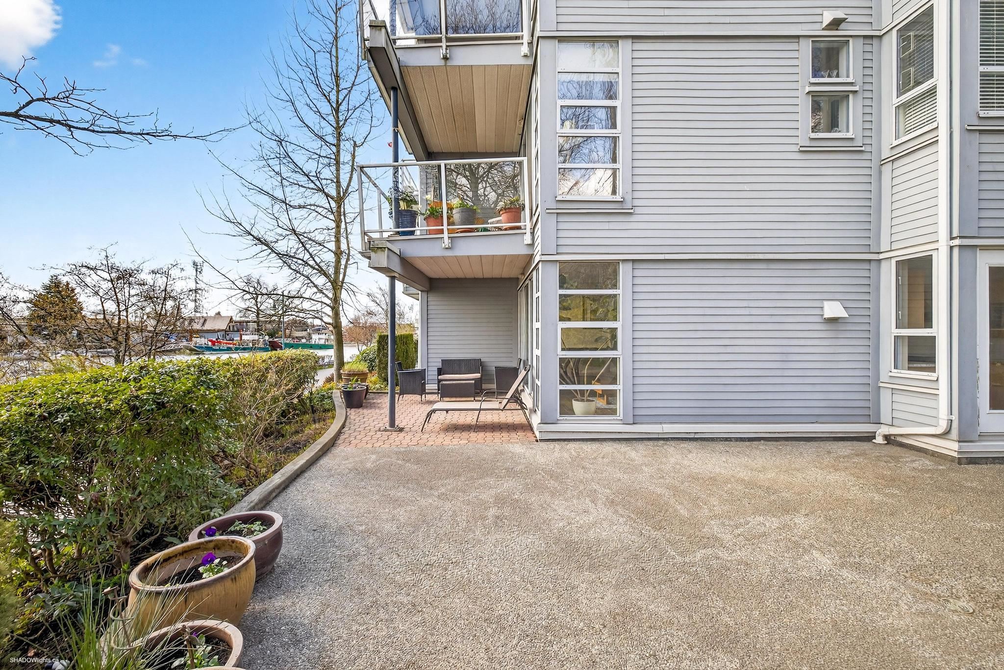 1880 E Kent Avenue South Avenue 108