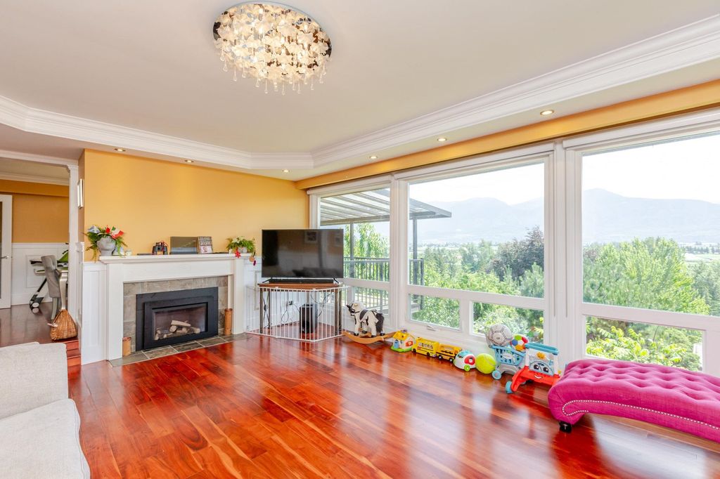 listing image 1106852056107783102