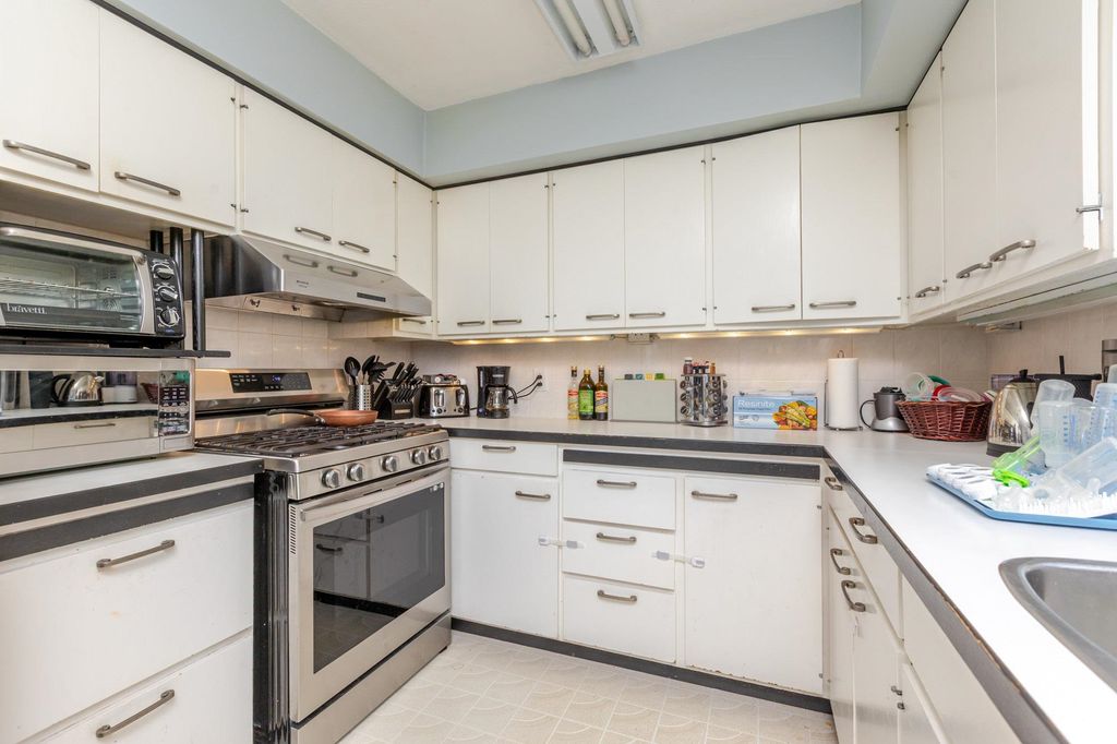 listing image 1107550028201300967