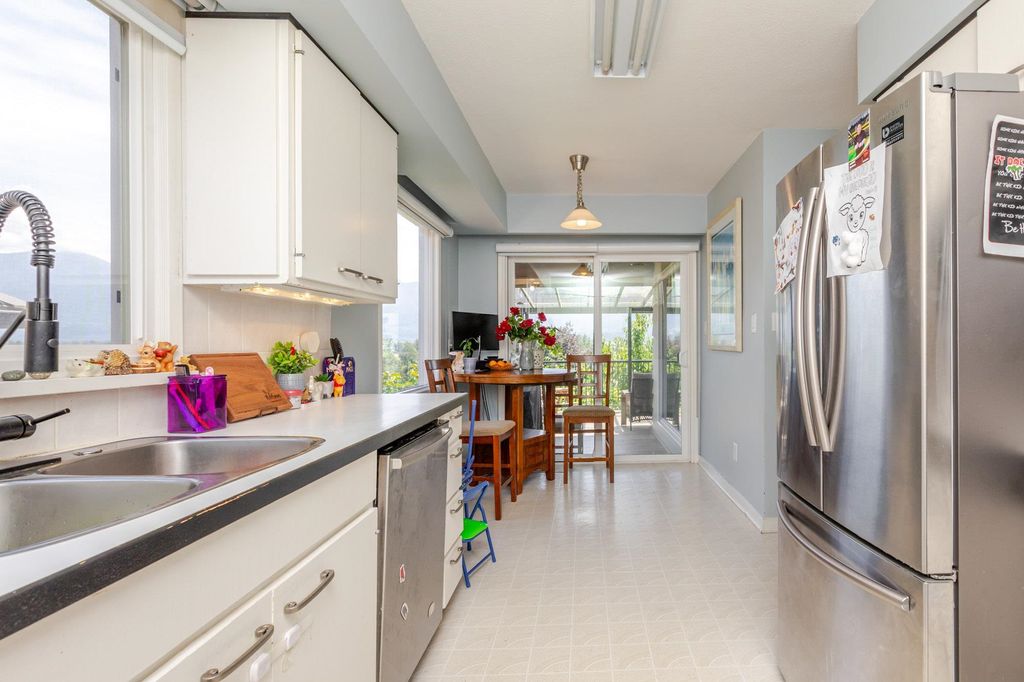 listing image 1102379835082727672