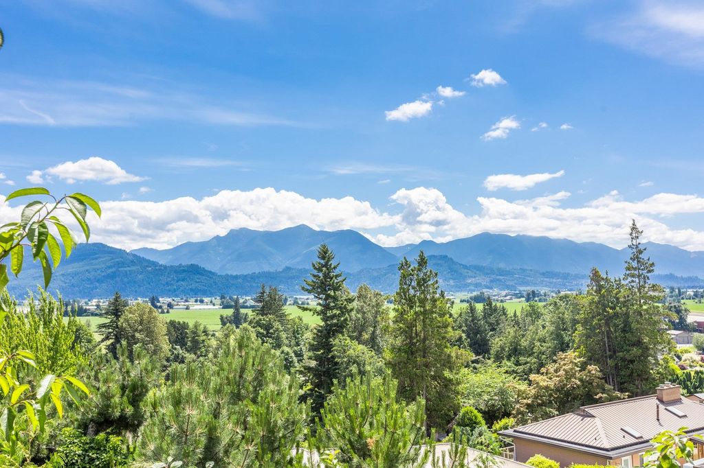 listing image 1109316523616477995