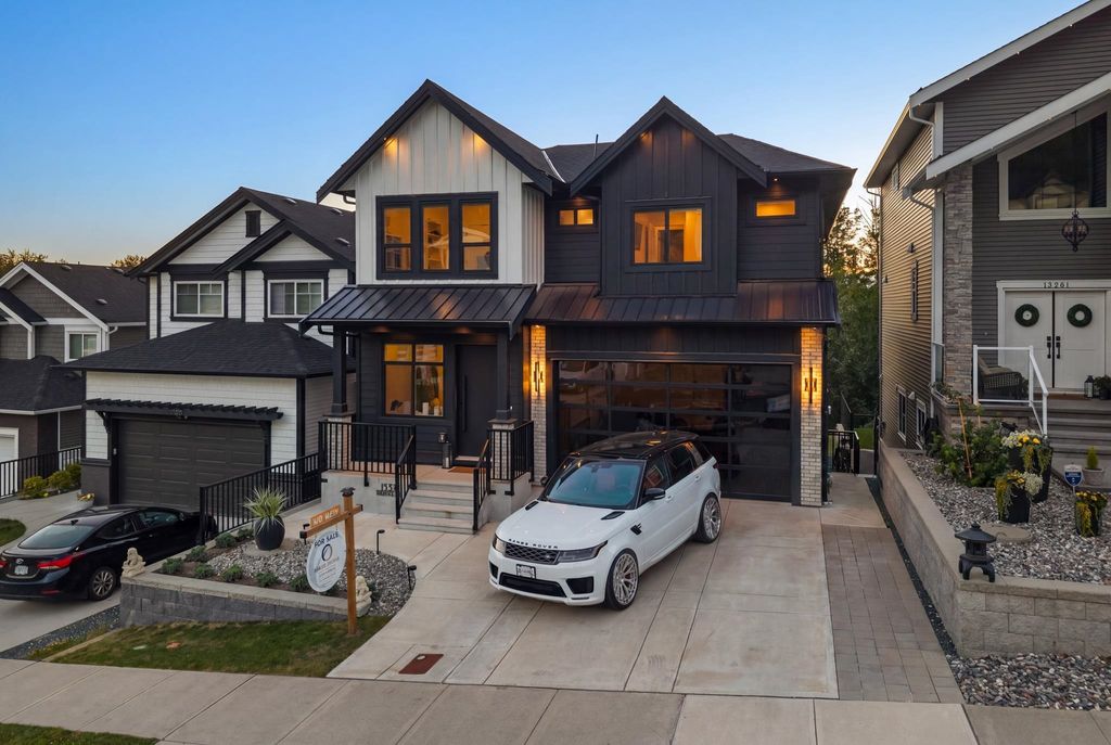 Photo of 13575 Birdtail Drive, Maple Ridge, BC V4R 0J2 (MLS # R3138435)