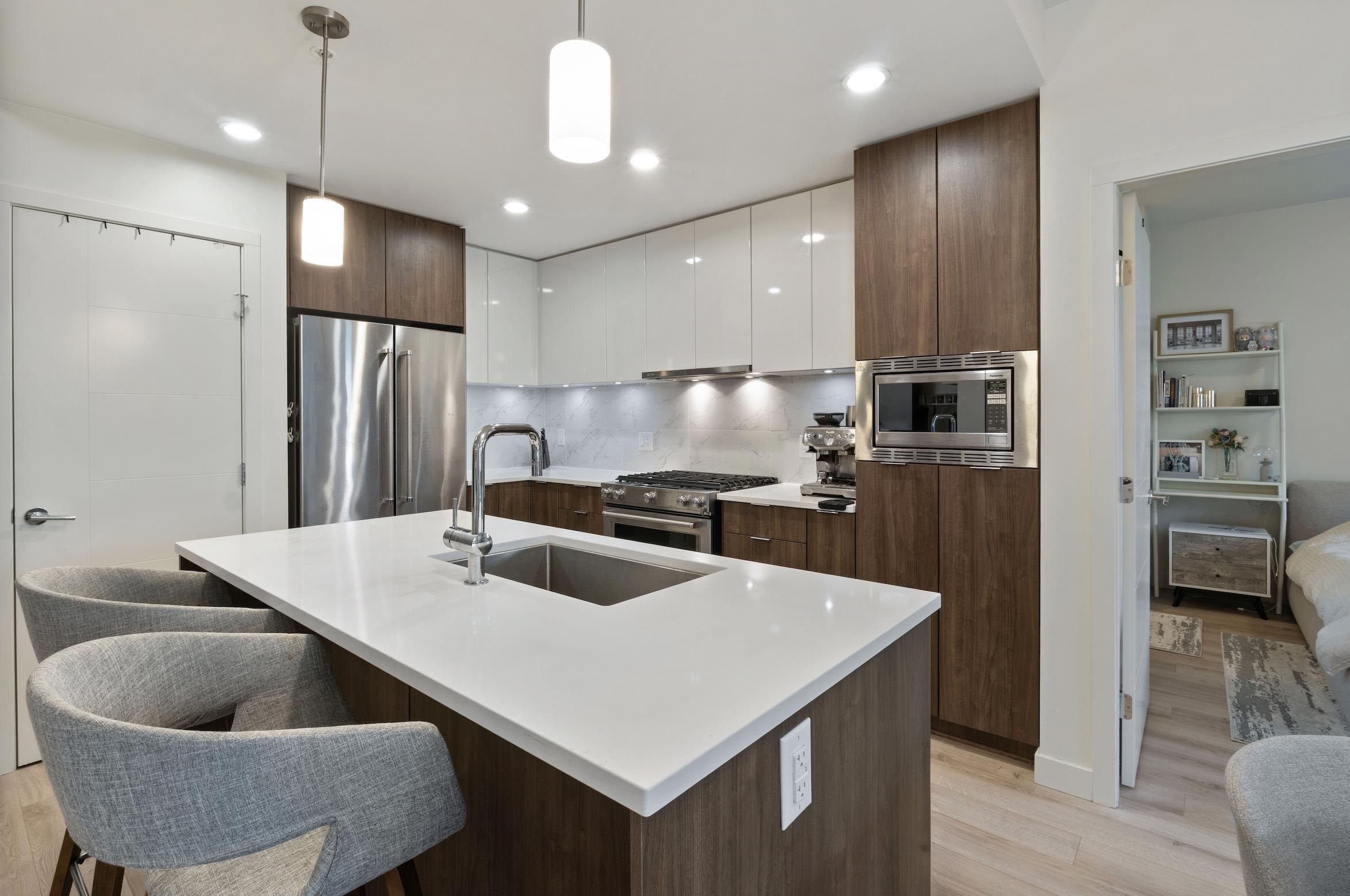 2188 Madison Avenue 214