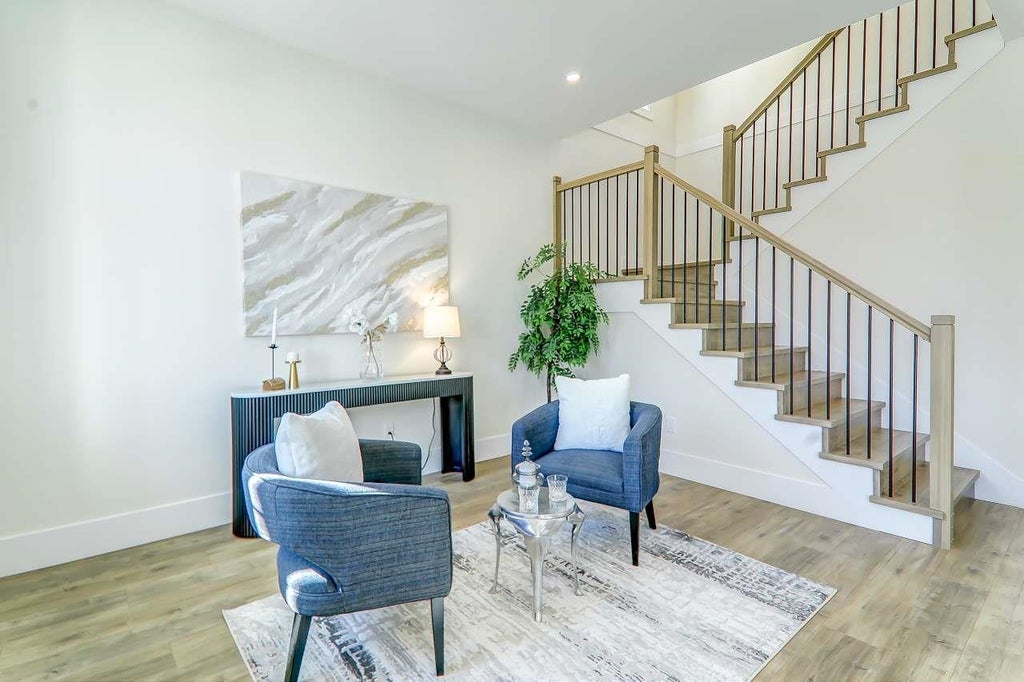 Photo of 20669 76 Avenue, Langley, BC V2Y 1V5 (MLS # R3145144)