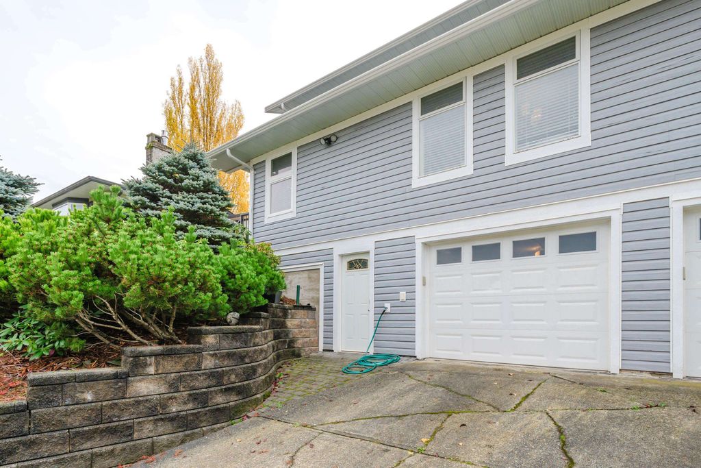 Photo of 20464 95a Avenue, Langley, BC V1M 1H5 (MLS # R3068691)