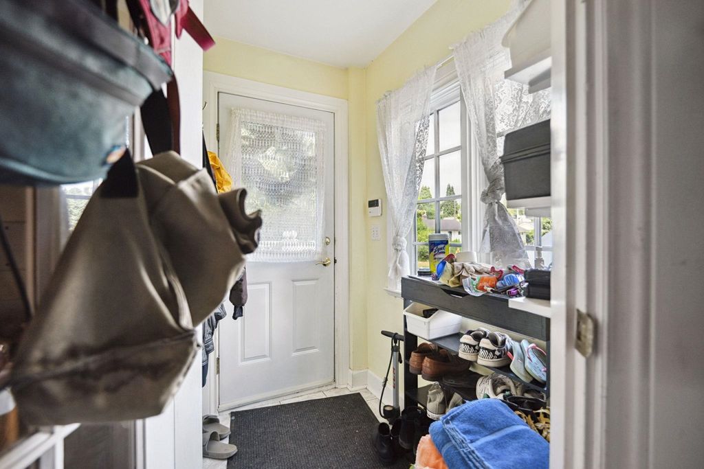 listing image 1103802361649500839