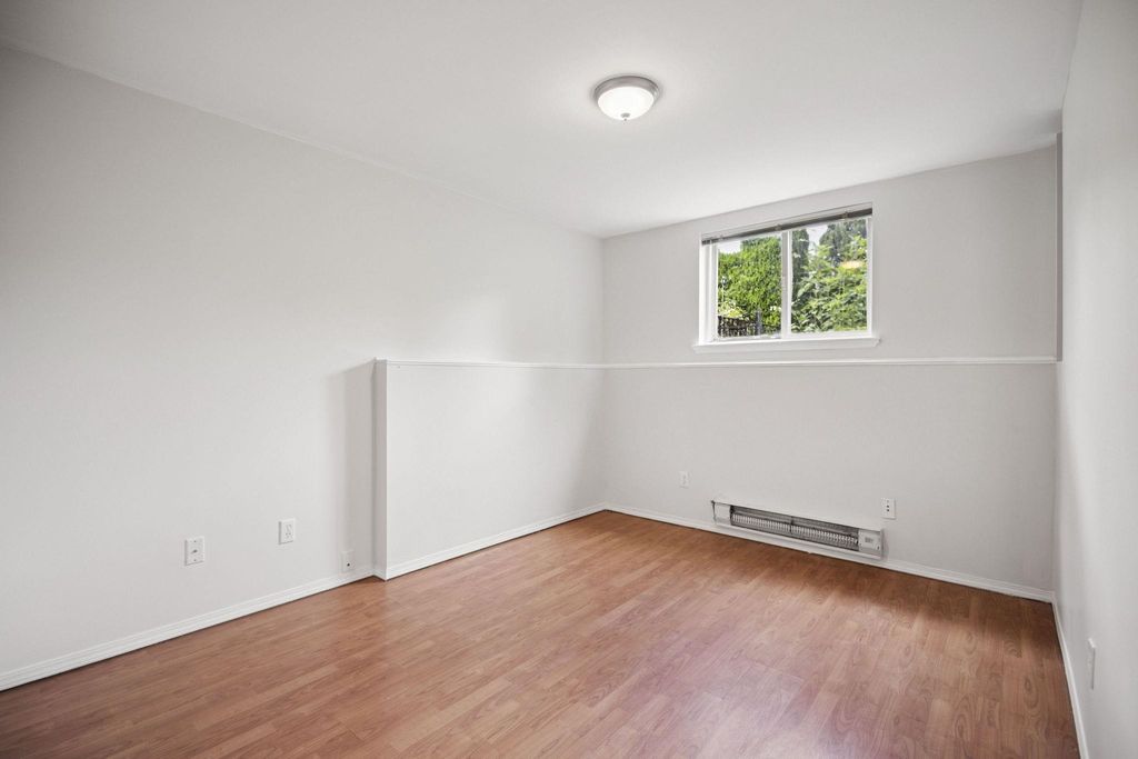 listing image 1108076896148538872