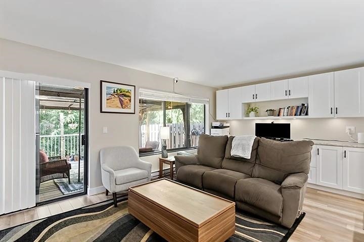 12227 Skillen Street 19