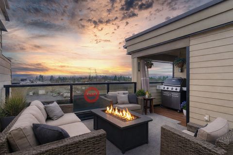 22720 119 Avenue 205 Maple Ridge BC V2X 2Z8