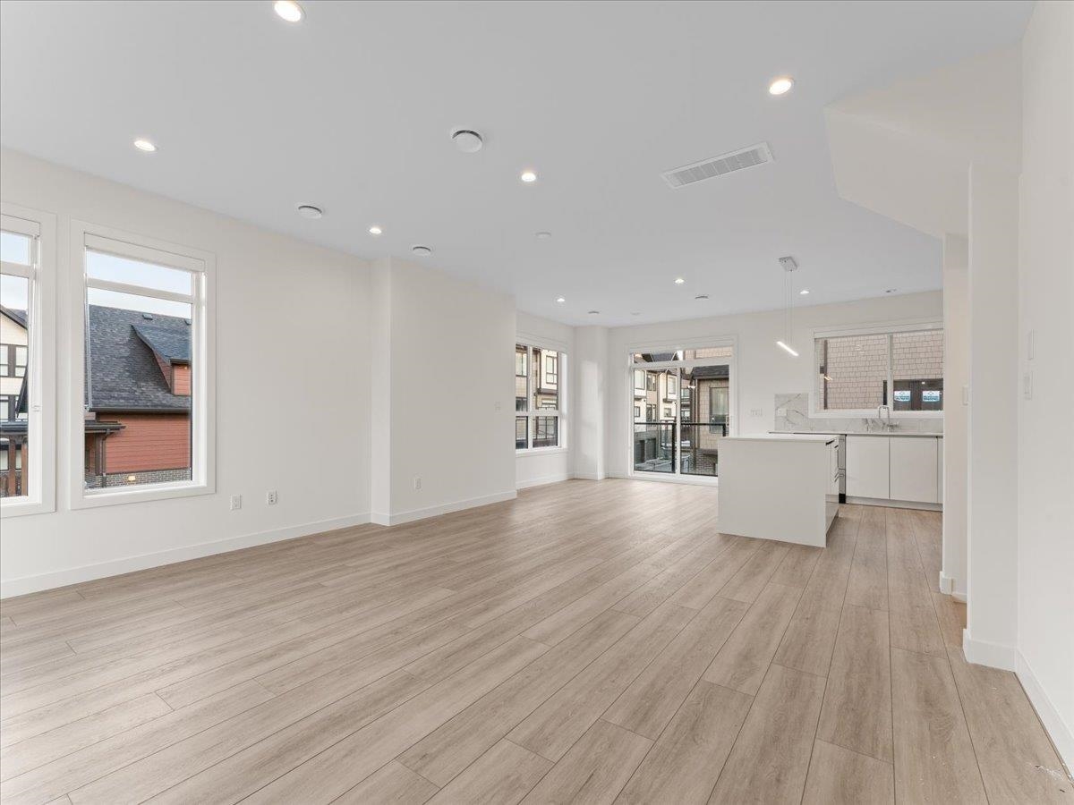 4337 Boundary Road 34