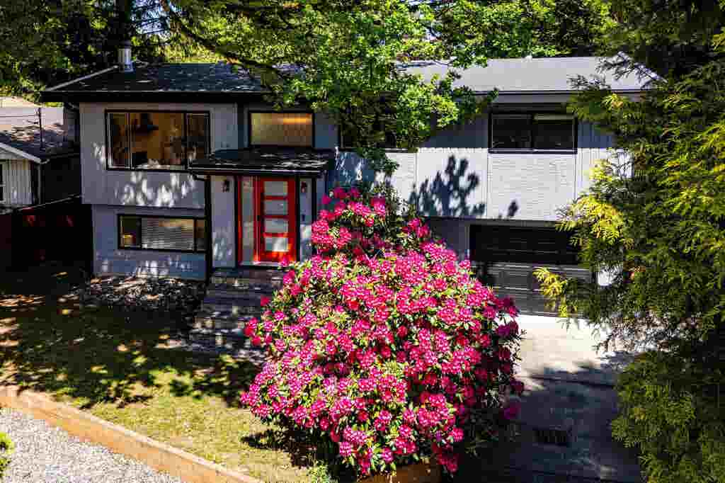 Photo of 20823 River Road, Maple Ridge, BC V2X 1Z8 (MLS # R3152772)