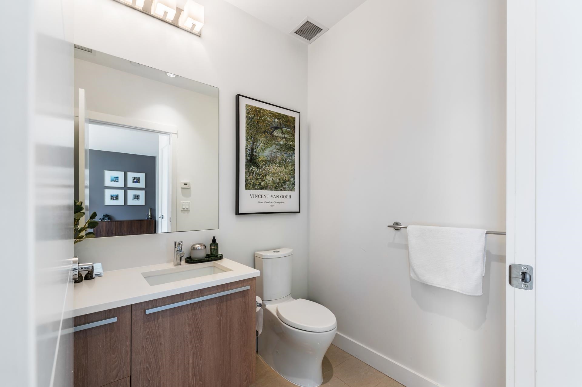 2765 Mountain Highway