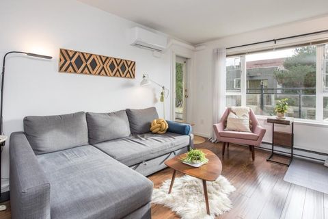 221 Eleventh Street 303 New Westminster BC V3M 4C8