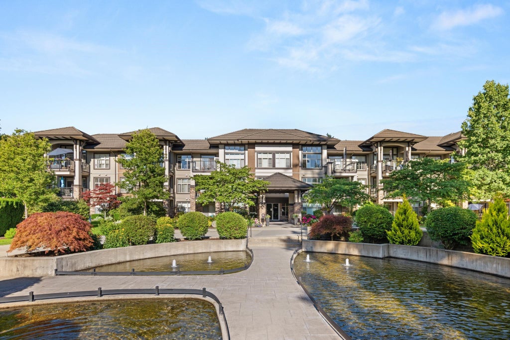 Photo of 15185 36 Avenue #117, Surrey, BC V3Z 4R3 (MLS # R3164108)
