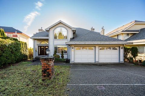 97 Timbercrest Drive Port Moody BC V3H 4T1