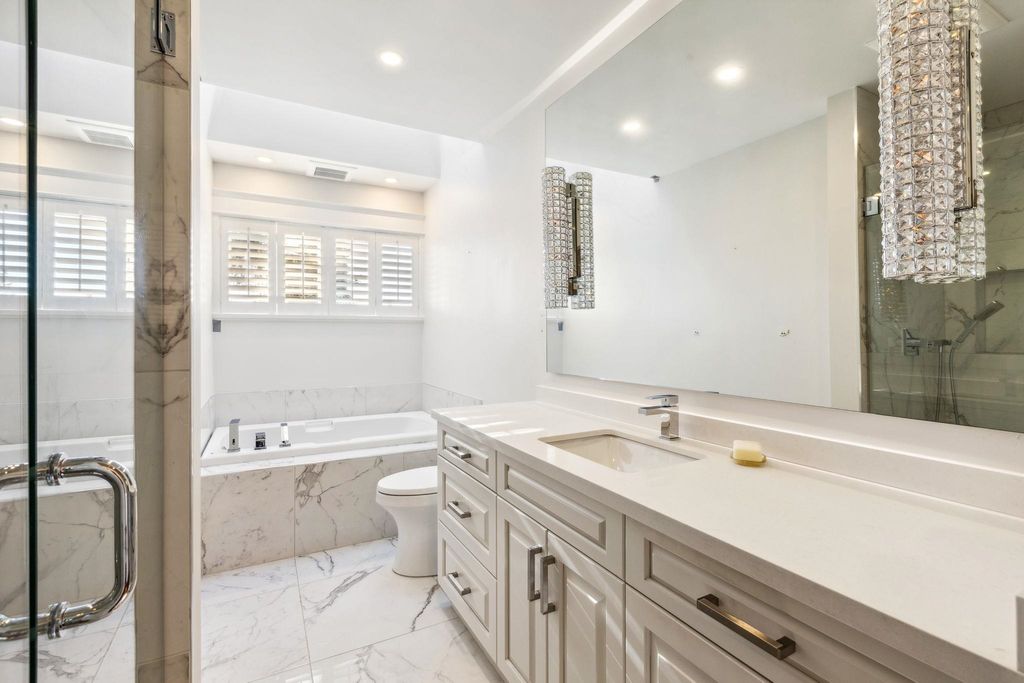 listing image 1107079637493427930