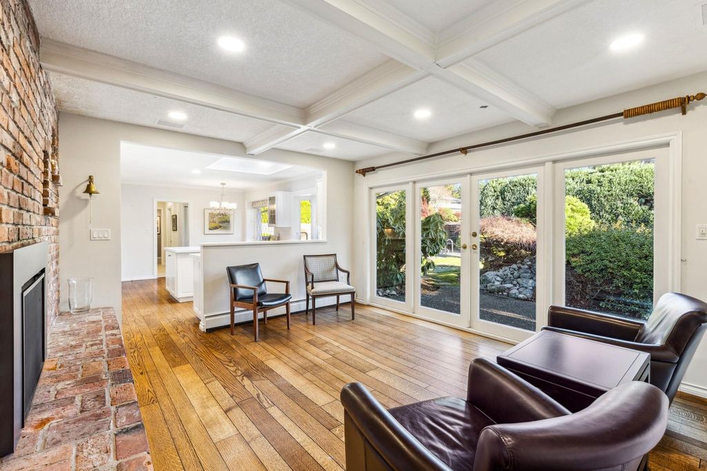 listing image 1104971808483629788