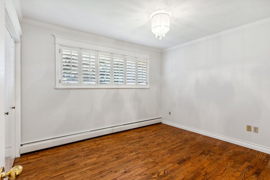 listing image 1107539565100486387