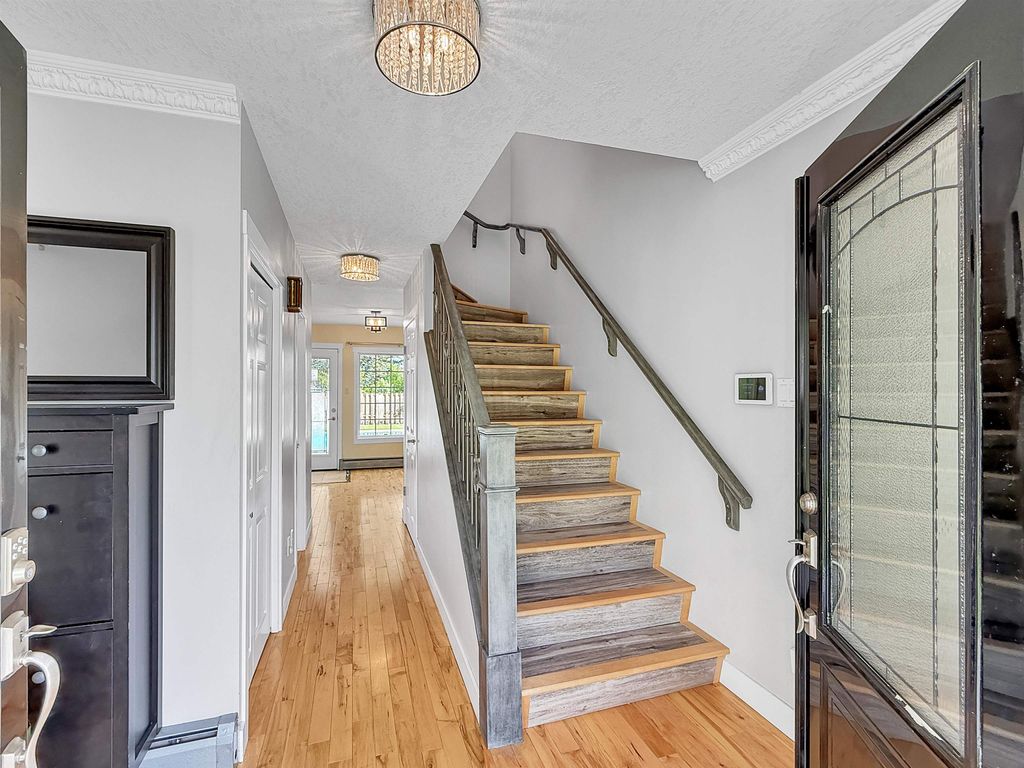 listing image 1101651700730088122