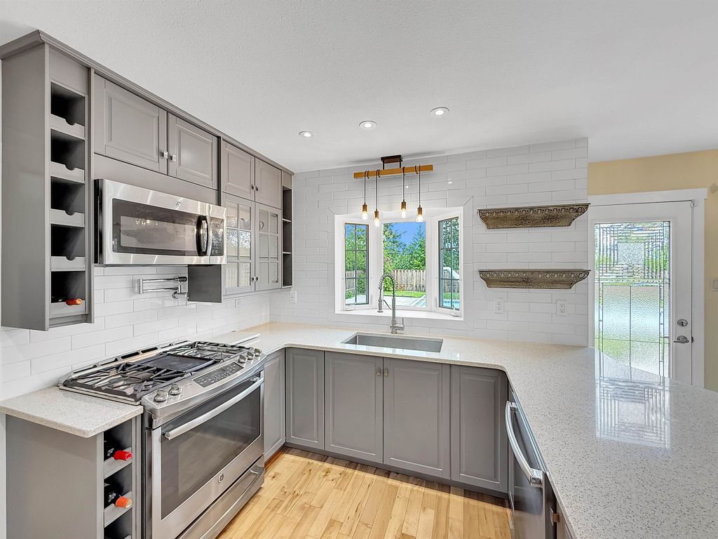 listing image 1109667967891283557