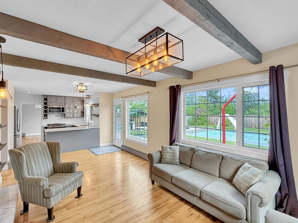 listing image 1104029736618805746