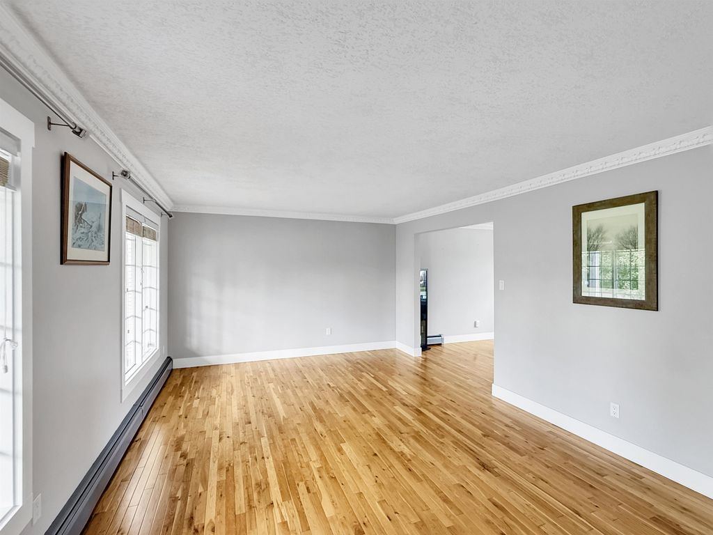 listing image 1108427291196323865