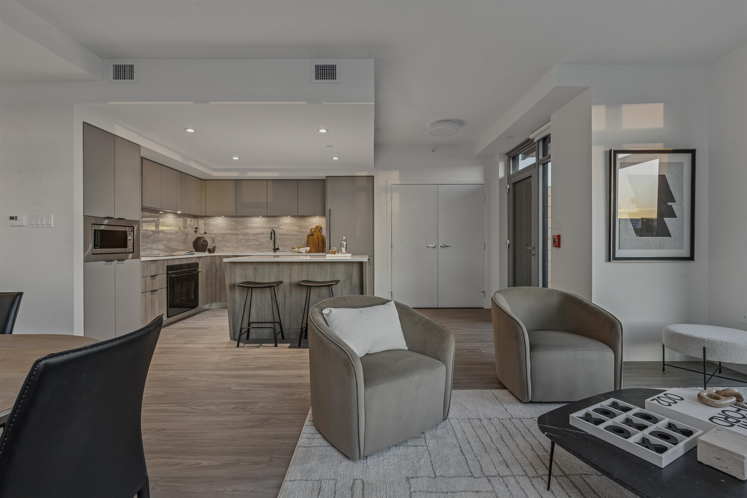 755 Harbourside Drive 112