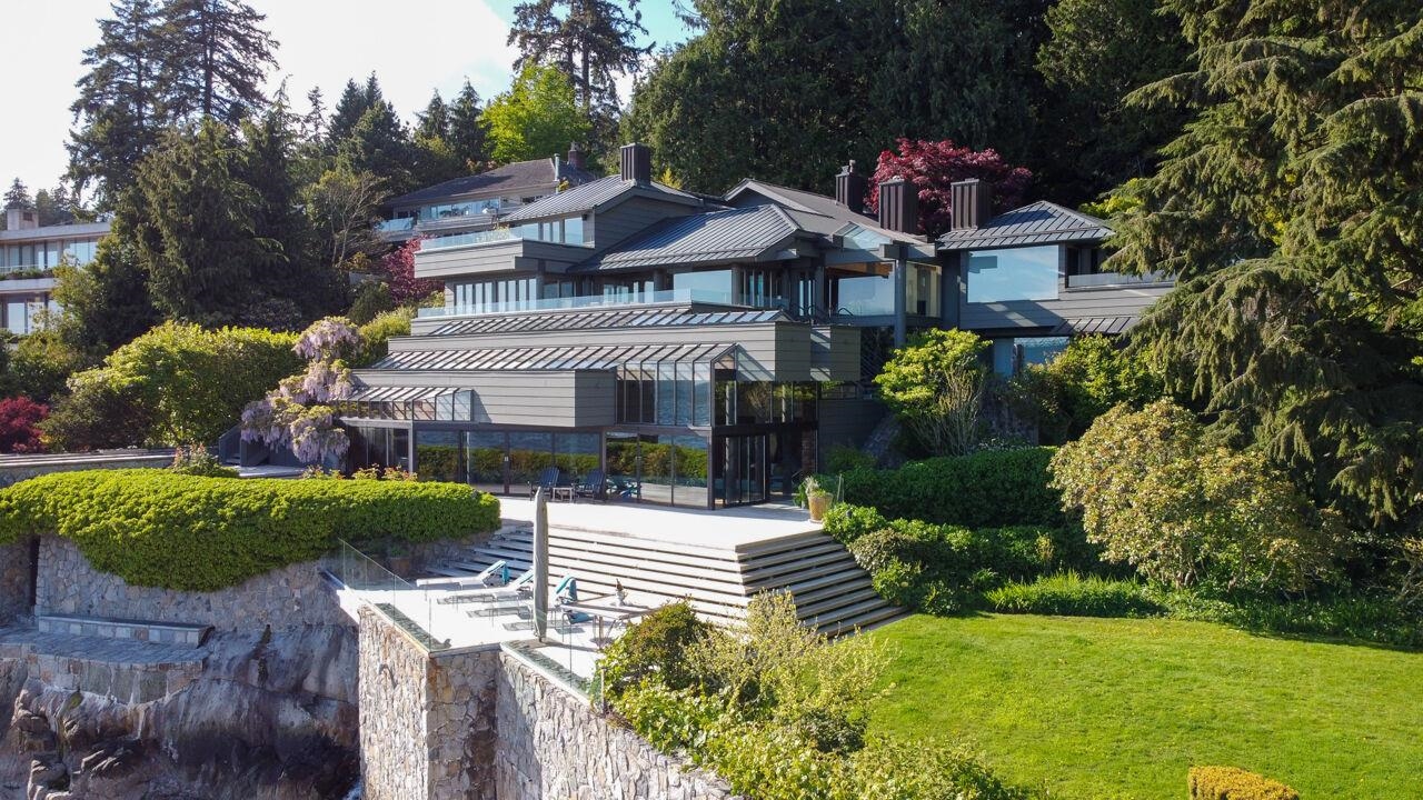 4036 Marine Drive