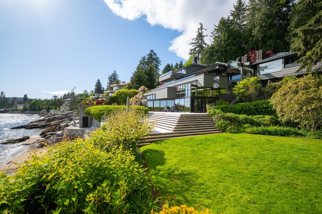 4036 Marine Drive
