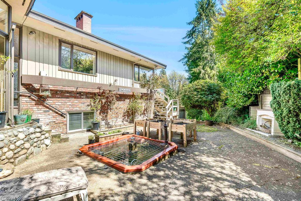 listing image 1104115161533532806