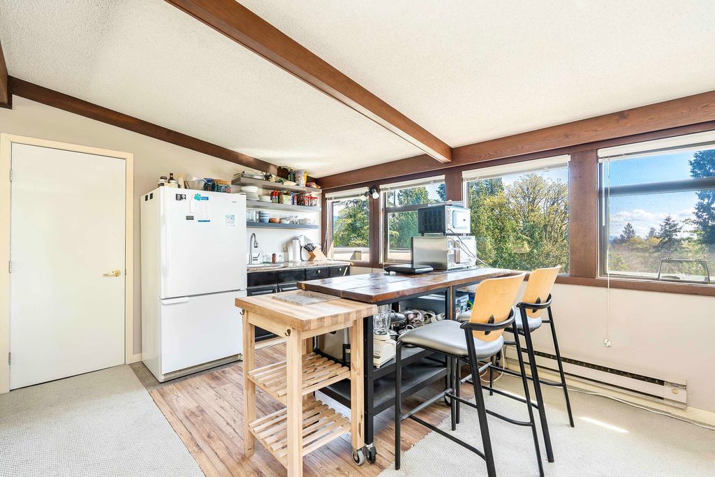 listing image 1107329720943555306