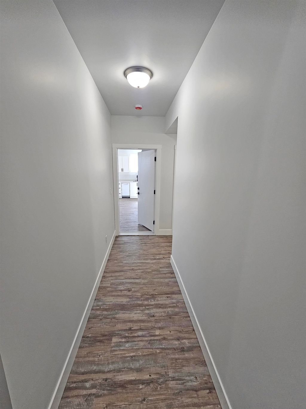listing image 1109129620433644984