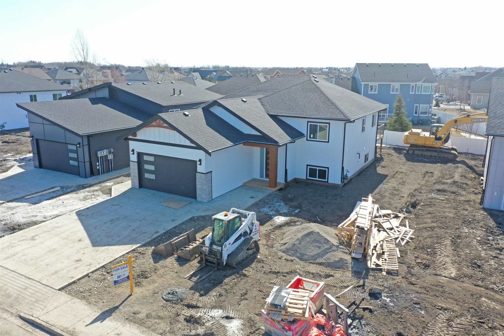 listing image 1101173252210454096