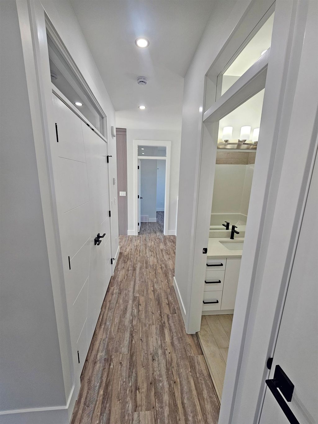 listing image 1106809309197285608