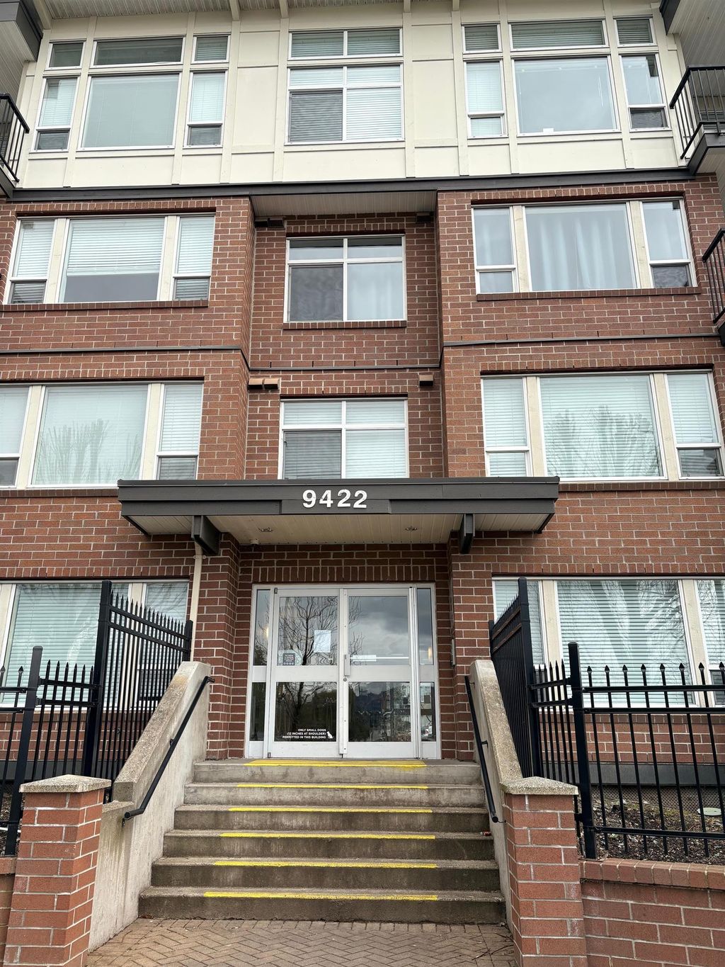 Photo of 9422 Victor Street #407, Chilliwack, BC V2P 0B8 (MLS # R3095966)