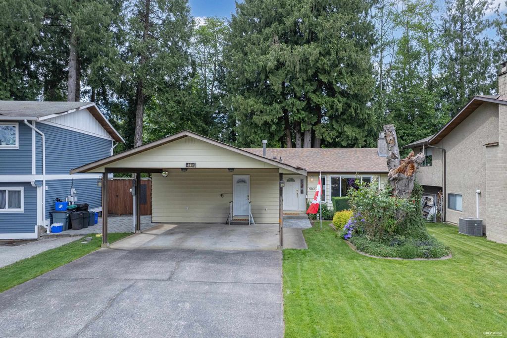 Photo of 5015 204 Street, Langley, BC V3A 7J9 (MLS # R3124369)