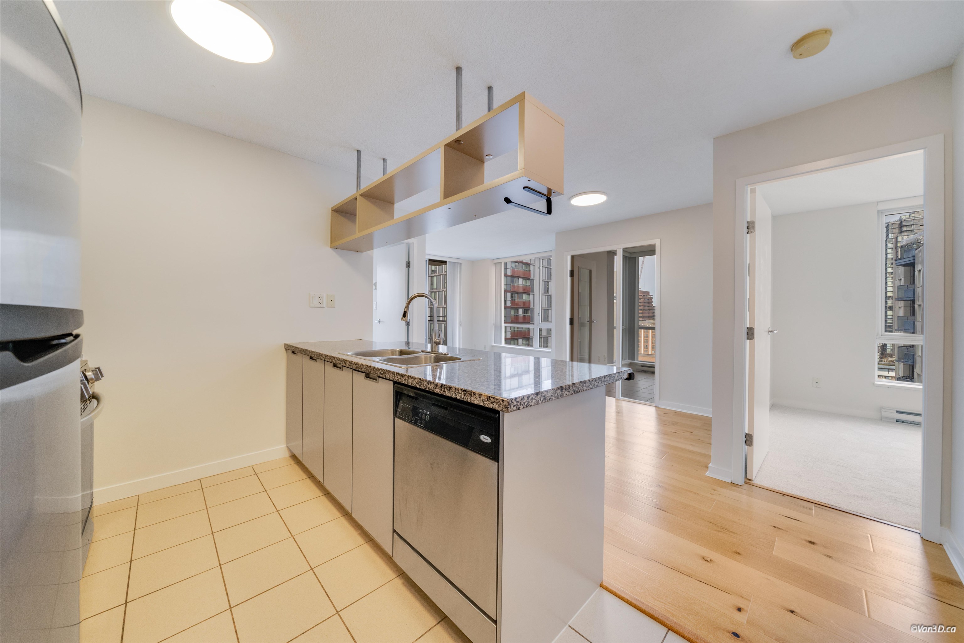 1082 Seymour Street 1710