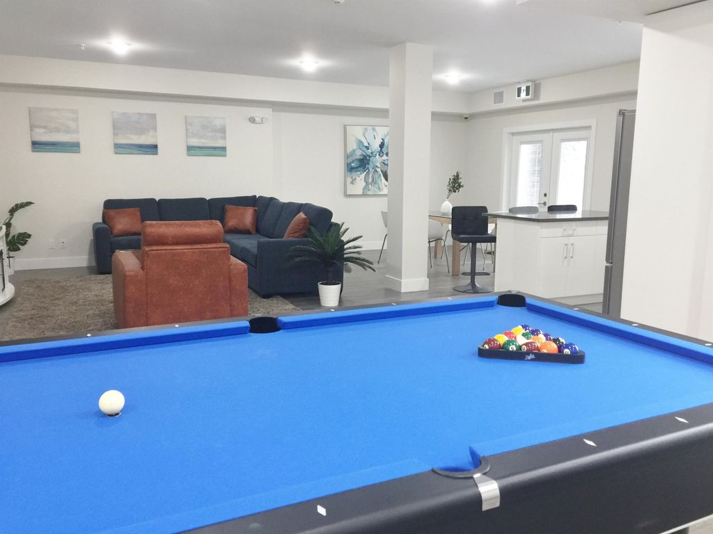 listing image 1100024819647267452