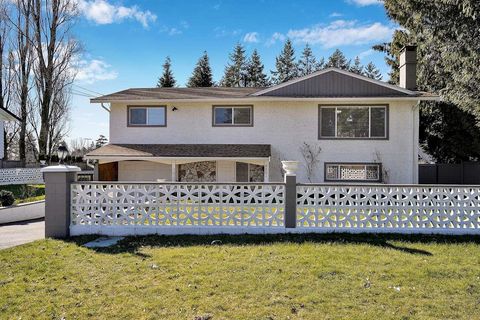 8561 113b Street Delta BC V4C 5G3