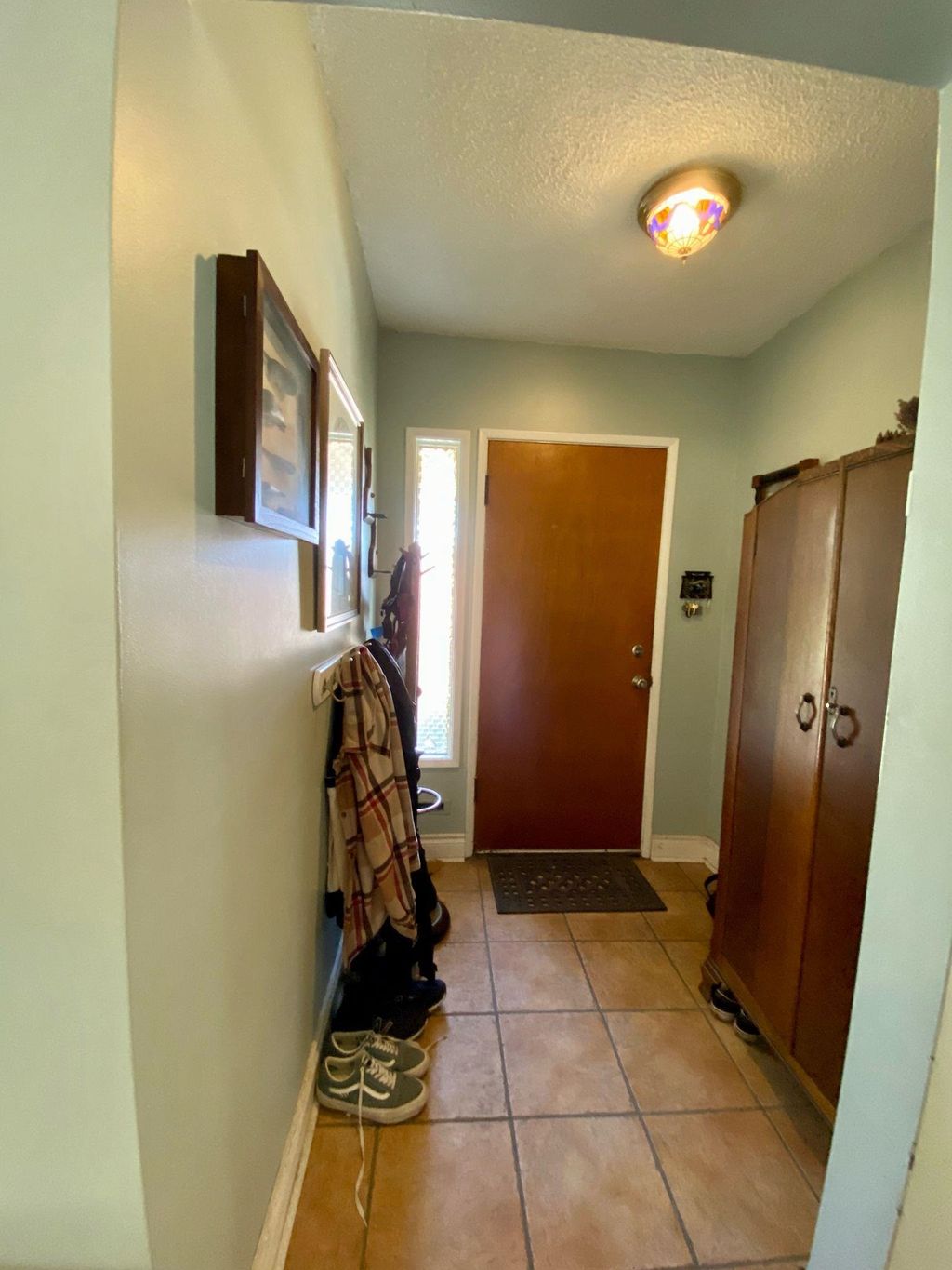 listing image 1107800851315420204