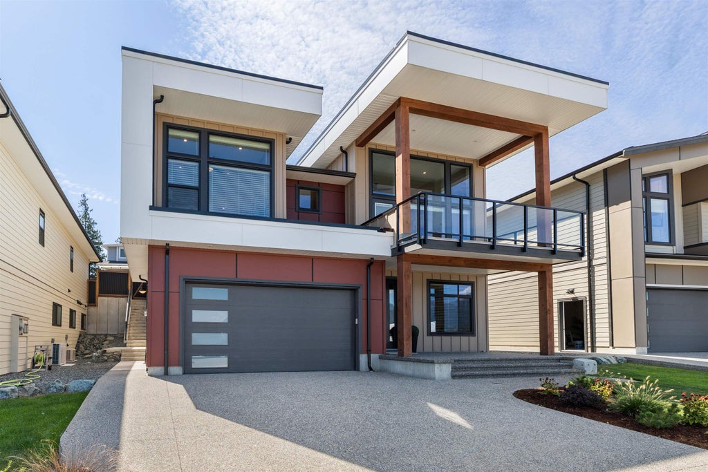 Photo of 47262 Valerie Place, Chilliwack, BC V2P 7W9 (MLS # R3168370)