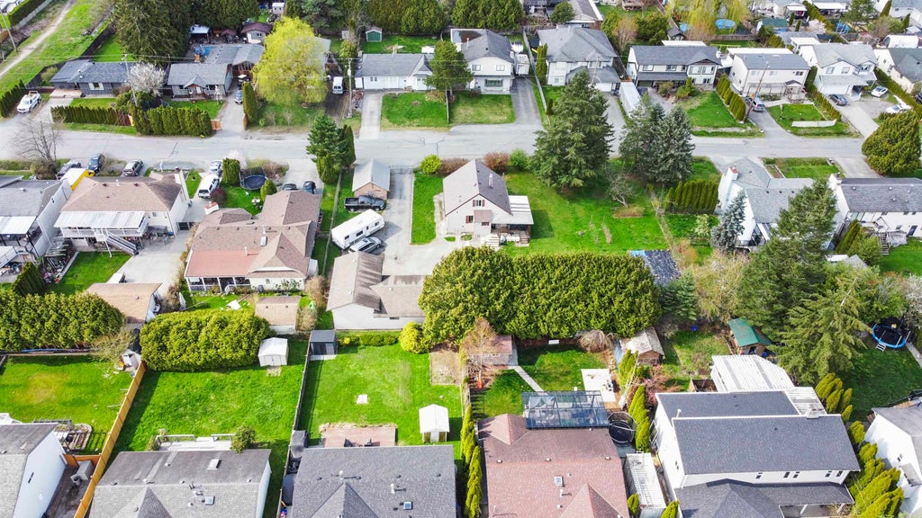 Photo of 20138 Lorne Avenue, Maple Ridge, BC V2X 1G1 (MLS # R3141957)