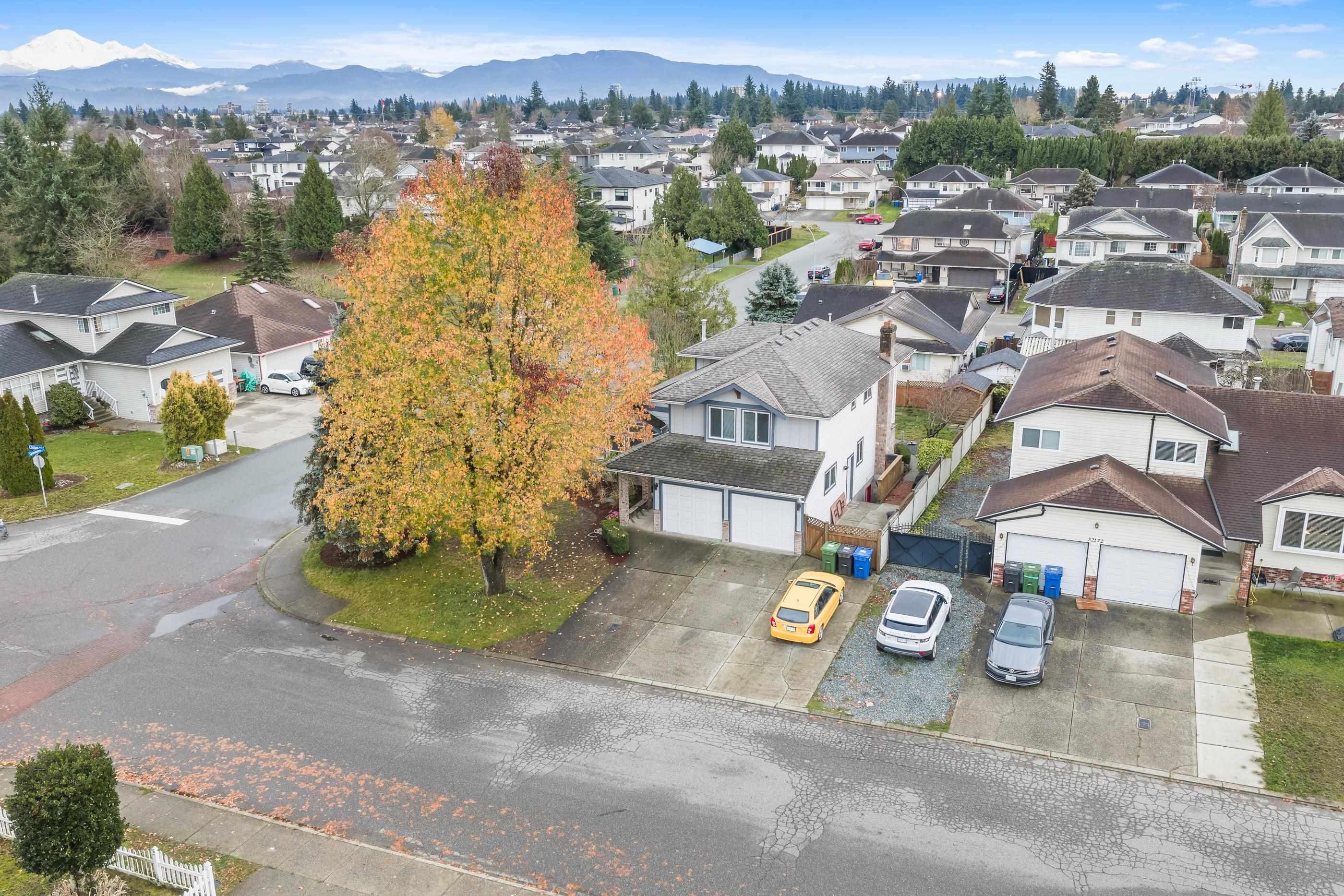 32178 Clinton Avenue