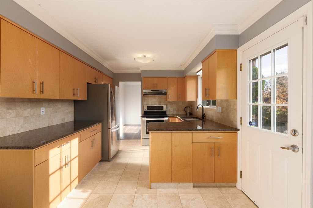 listing image 1107822251235860813